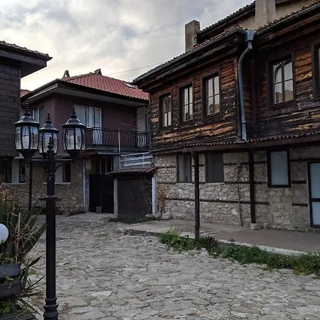 Strangerъ Lägenhet Slăntjev Brjag